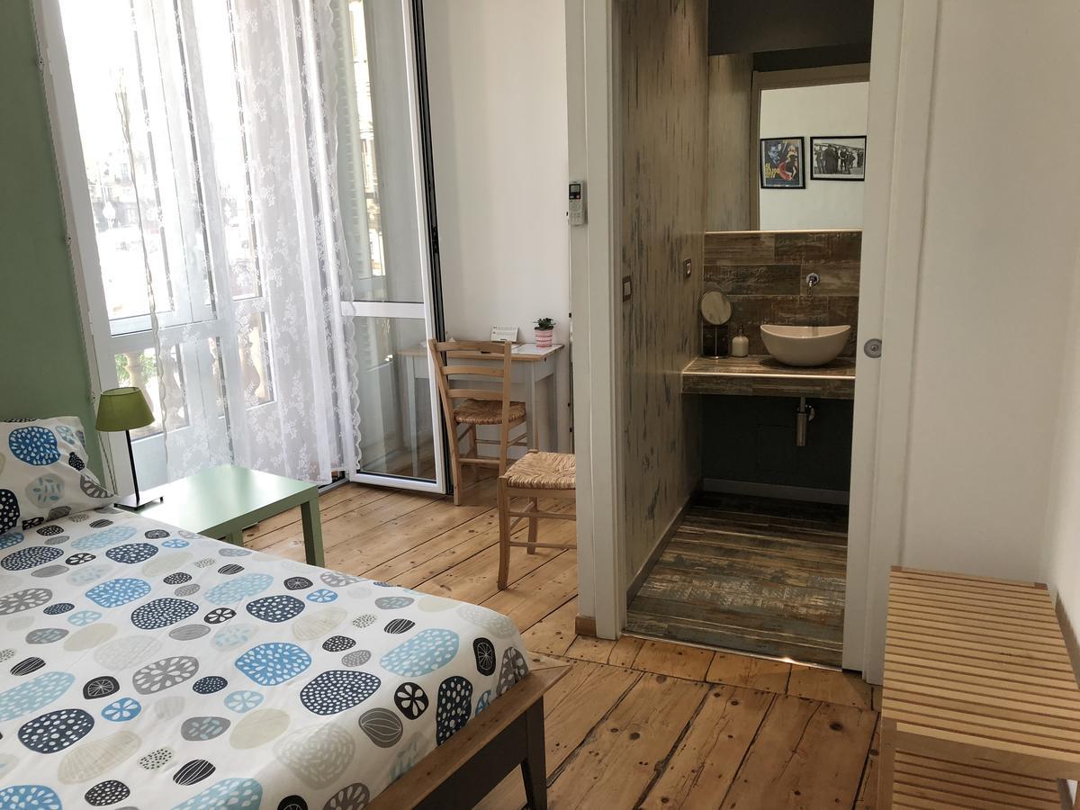 La Terrazza Di Arturo Guest House Турин Екстер'єр фото